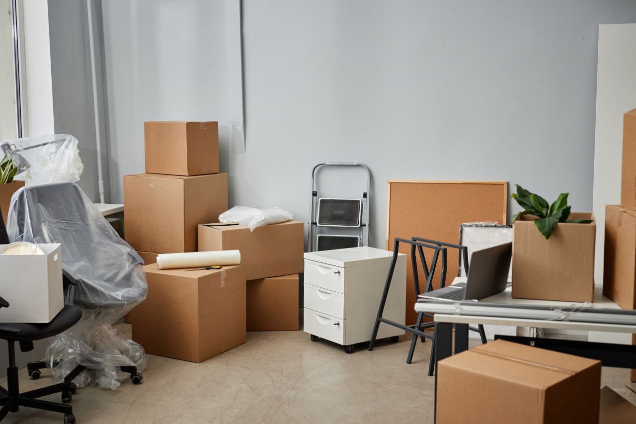 Commercial movers in Santa Ana