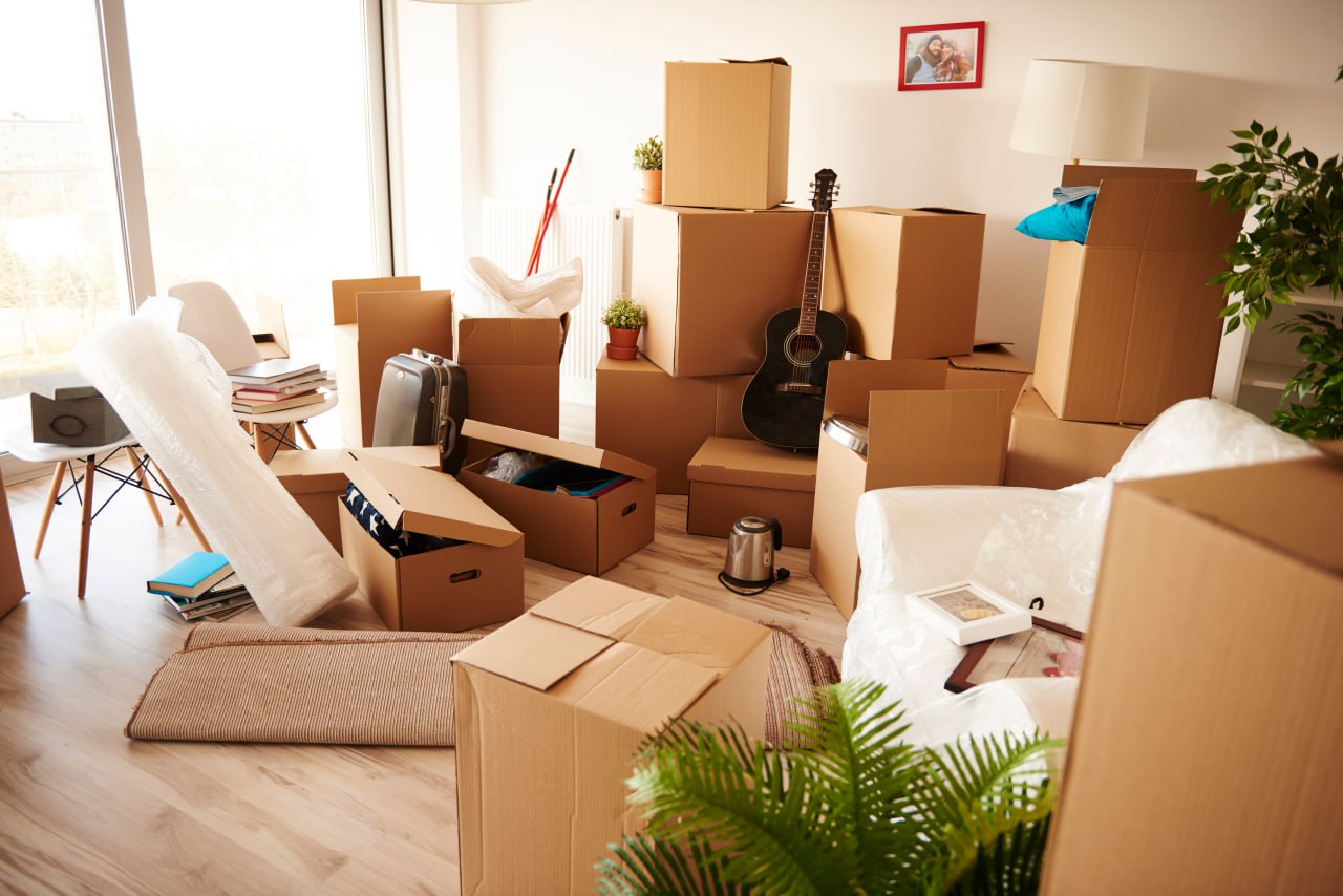 Household movers in Santa Ana